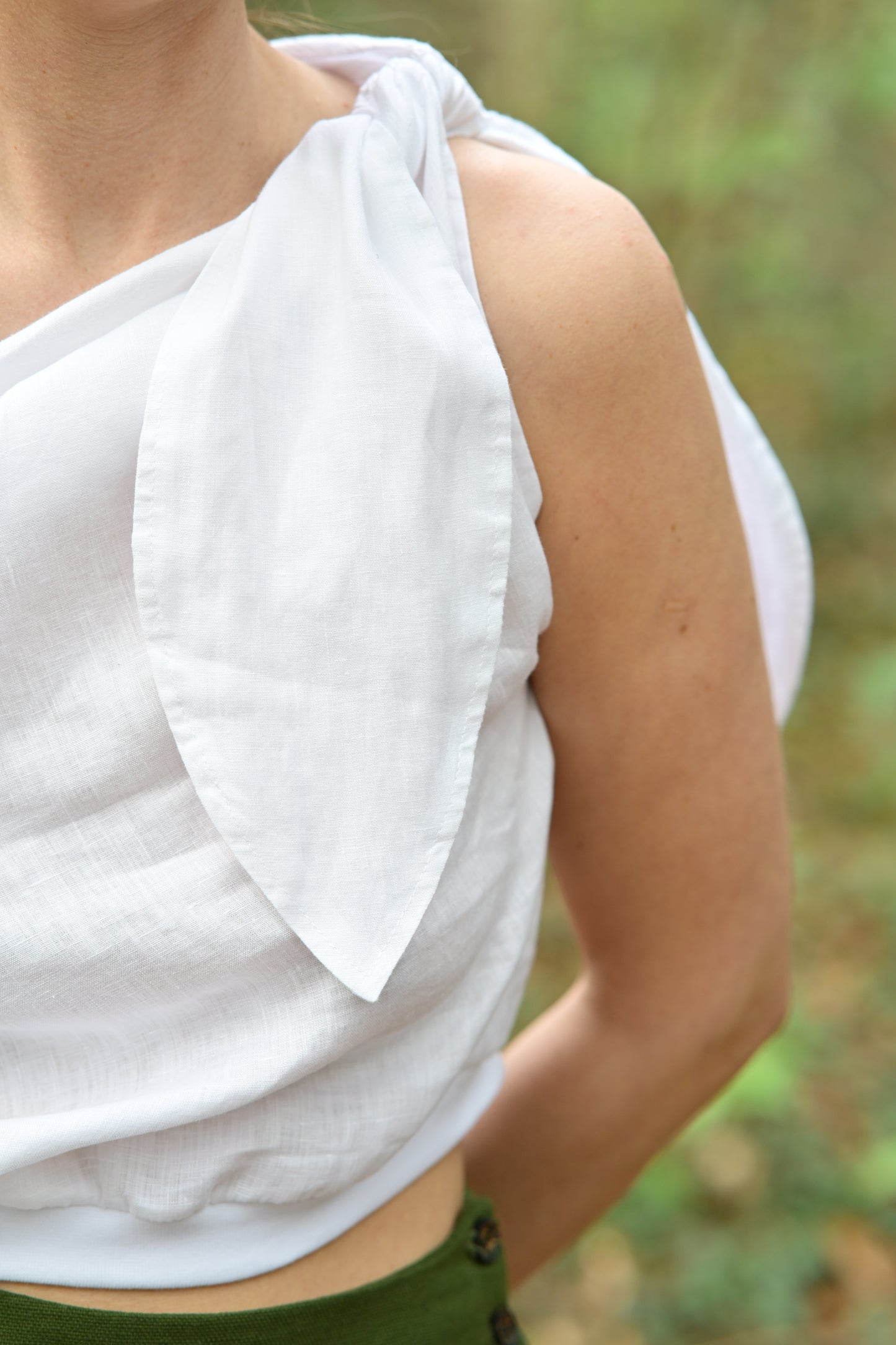 Asymmetrische linnen top