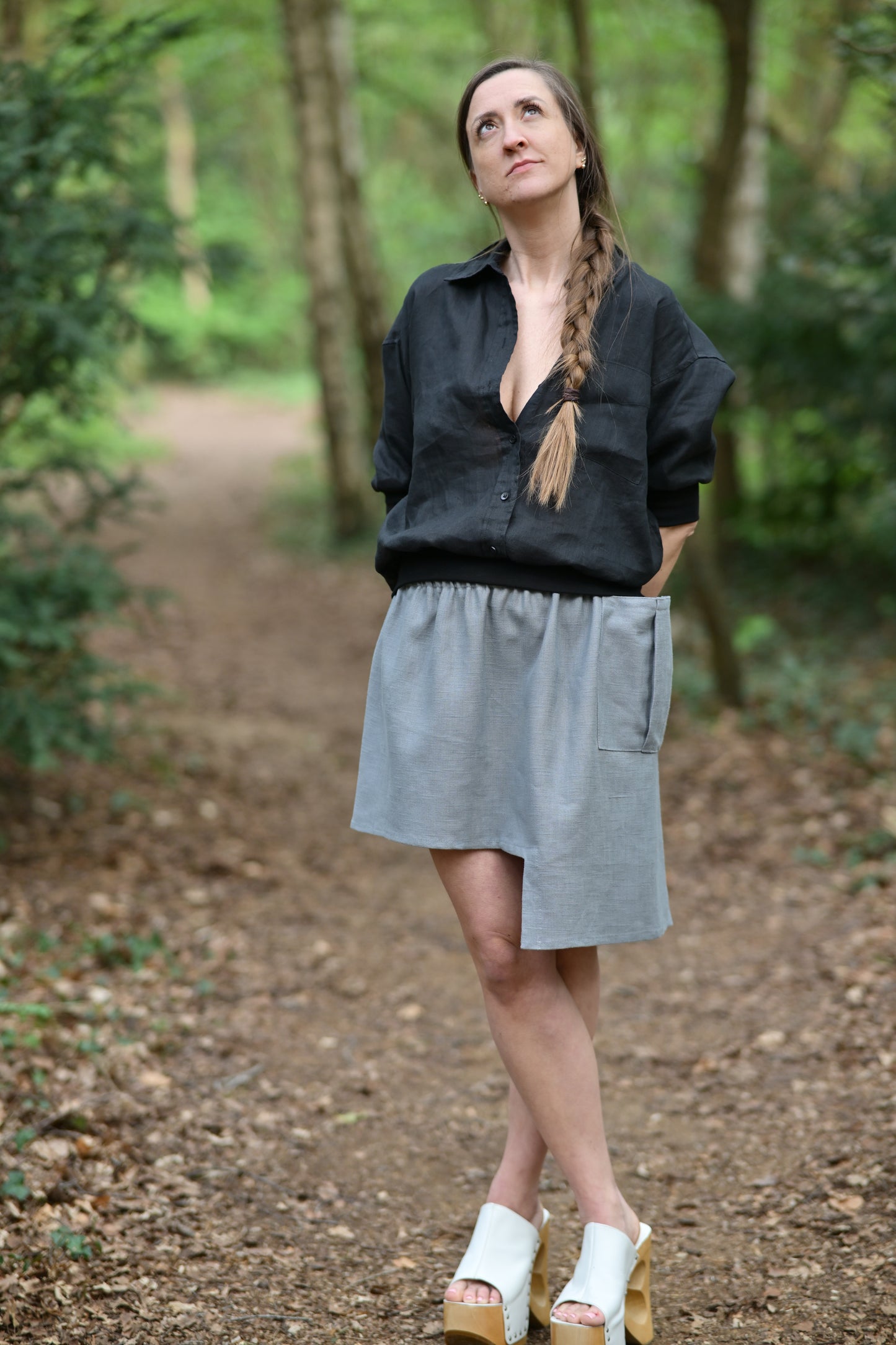 Linen skirt – grey, asymmetrical, short